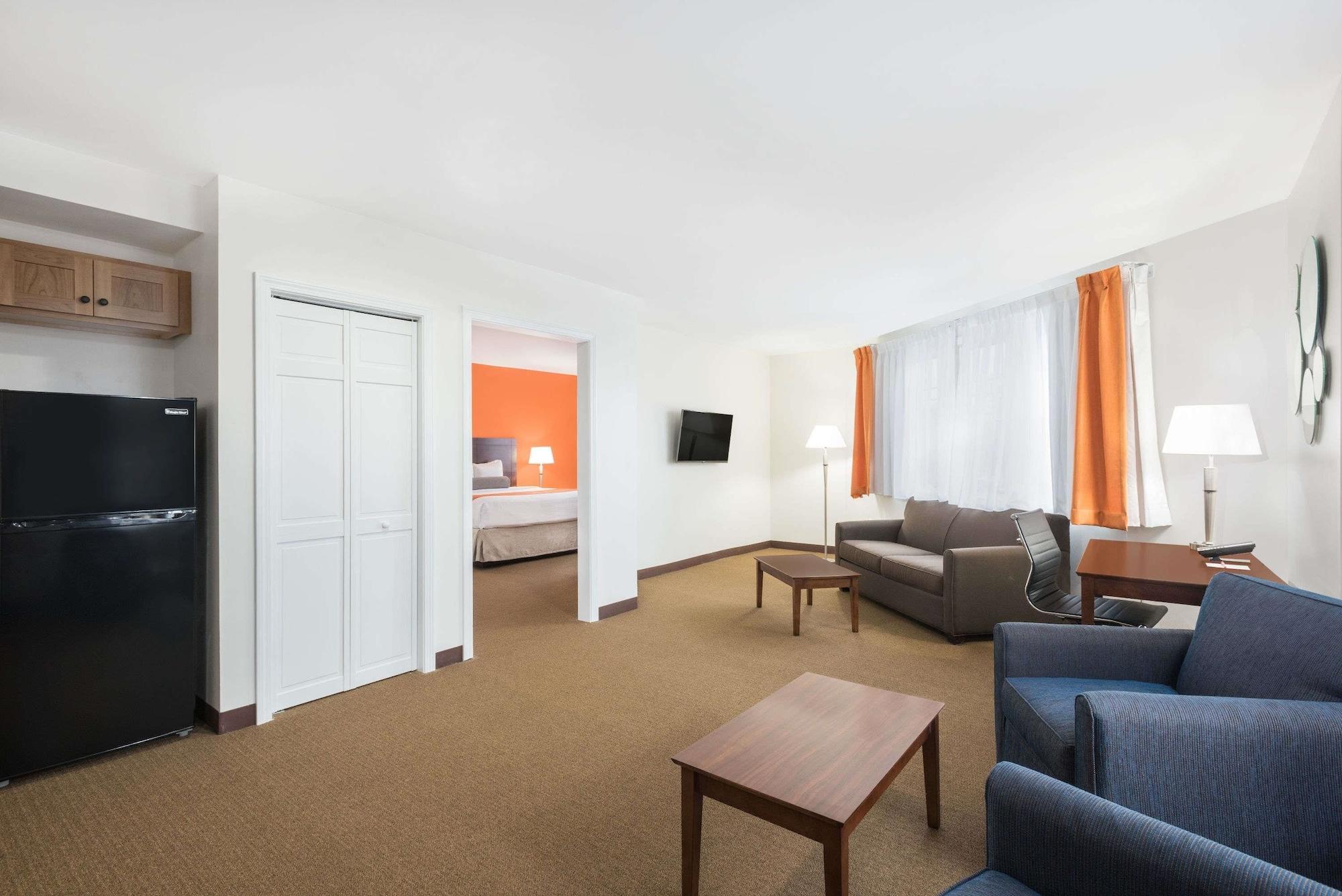 Howard Johnson By Wyndham Quincy/ Boston Dış mekan fotoğraf
